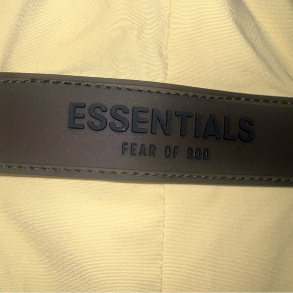 FEAR OF GOD ESSENTIALS WOMEN'S RUNNING SHORT | Color:LIGHT TUSCAN | NEW/NWT🔥🔥 - Picture 14 of 16